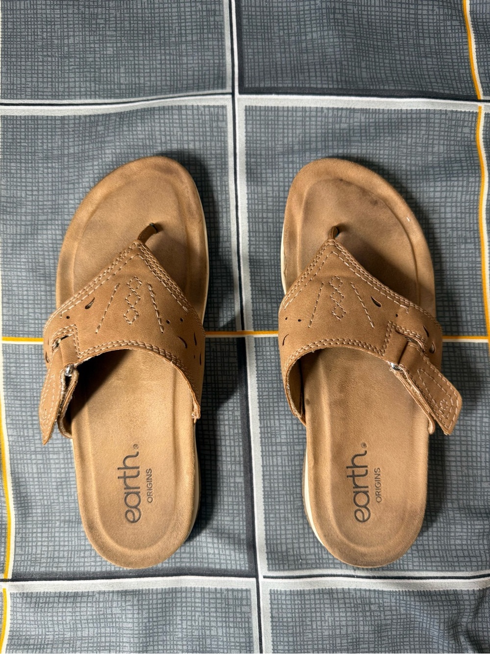 👠Earth Origins Tan Suede Adjustable Slide Sandals Size 6M
